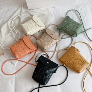 The New Fashionable Shoulder Bag Is Fashionable DIY Material Kit