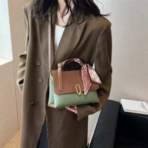 Fashion Versatile Texture Women's Messenger Bag