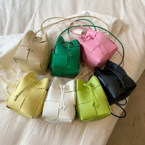 Women's Simple Drawstring Woven Bucket Bag