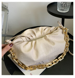 Folding One-shoulder Thickened Chain Messenger Handbag