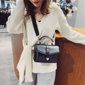 Alternative view of Simple Retro Shoulder Bag