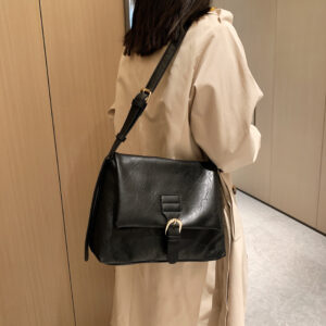 Women's Exquisite Fashion Crossbody Bag Feeling Retro