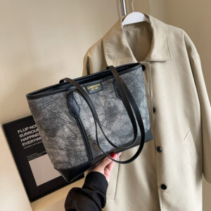 Alternative view of All-match One-shoulder Denim Tote Bag