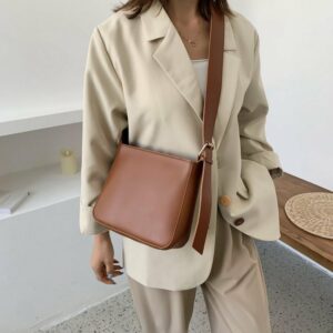 Alternative view of Women's Fashion Simple Solid Color Single Shoulder Messenger Bag