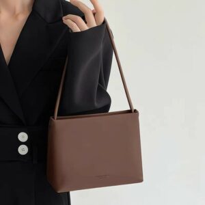 Versatile And Minimalist Square Handbag
