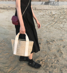 Alternative view of Women's summer woven handbag