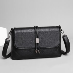 Women's Shoulder Bag Is Fashionable And Minimalist