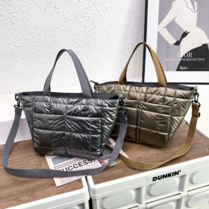 Alternative view of Diamond Embroidery Thread New Fashion Big Women's Tote Bag