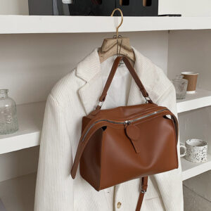 Alternative view of Solid Color Large Capacity Locomotive Shoulder Bag