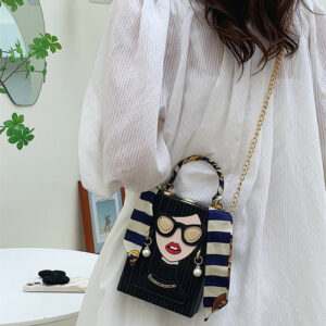 Vintage Shoulder Bag Personality Niche Messenger