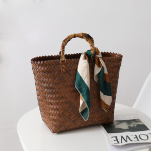 Alternative view of Women's Fashionable Retro Portable Large Capacity Handbag