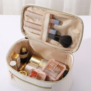 Alternative view of Handheld PU Makeup Bag With Large Capacity
