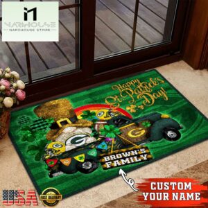 Custom Name Green Bay Packers NFL St. Patrick's Day Gnome Shamrock Doormat