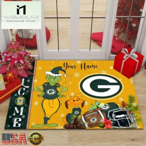 Custom Name NFL Green Bay Packers Grinch Christmas Welcome Football Doormat