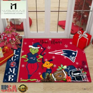 Custom Name NFL New England Patriots Grinch Christmas Welcome Football Doormat