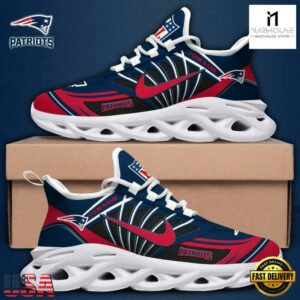 Custom Name NFL New England Patriots Team Logo Max Soul Shoes