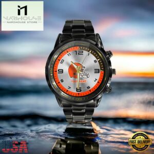 Custom Name Cleveland Browns NFL Black Stainless Steel Watch Gifts For Fans