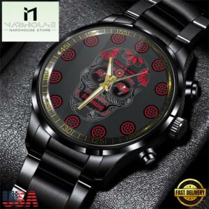 Custom Name Tampa Bay Buccaneers NFL Men Black Stainless Steel Watch Gift For Fans
