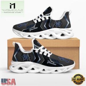 MLB New York Yankees Pro Standard Max Soul Shoes