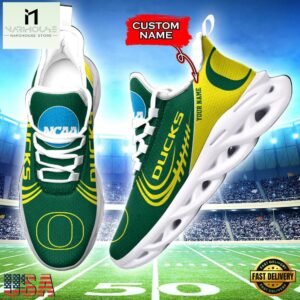 Custom Name Oregon Ducks NCAA Sport Team Max Soul Shoes