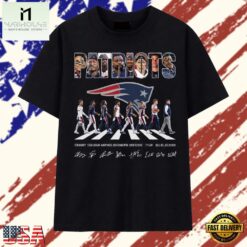New England Patriots Abbey Road Legends Tom Brady Signatures 2026 T Shirt , Stylish 2D Graphic Shirt New England Patriots Abbey Road Legends Tom Brady Signatures 2026 T Shirt