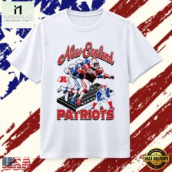 New England Patriots Retro Football Player Action T Shirt, Stylish 2D Graphic Shirt New England Patriots Retro Football Player Action T Shirt